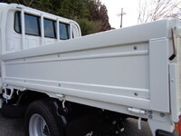 いすゞエルフダブルキャブ（Wキャブ）小型（2t・3t）[写真16]