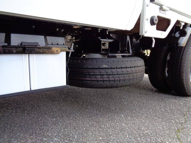 いすゞエルフダブルキャブ（Wキャブ）小型（2t・3t）[写真18]