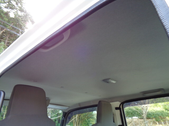 いすゞエルフダブルキャブ（Wキャブ）小型（2t・3t）[写真30]