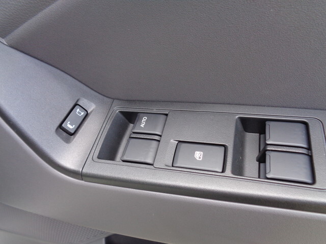 いすゞエルフダブルキャブ（Wキャブ）小型（2t・3t）[写真36]