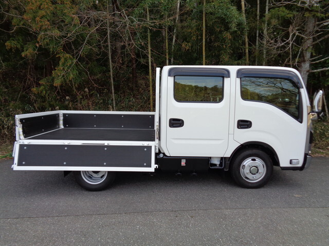 いすゞエルフダブルキャブ（Wキャブ）小型（2t・3t）[写真05]