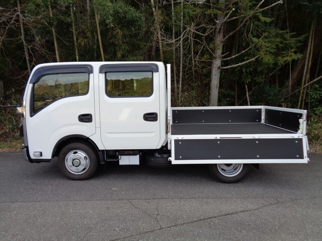 いすゞエルフダブルキャブ（Wキャブ）小型（2t・3t）[写真07]