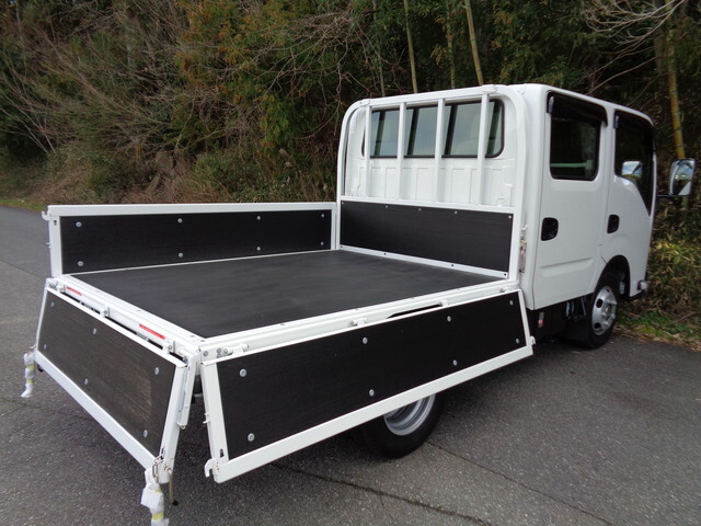 いすゞエルフダブルキャブ（Wキャブ）小型（2t・3t）[写真08]