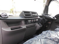 三菱ふそうキャンター平ボディ小型（2t・3t）[写真26]