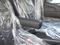 三菱ふそうキャンター平ボディ小型（2t・3t）[写真37]