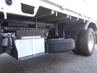 三菱ふそうキャンター平ボディ小型（2t・3t）[写真18]