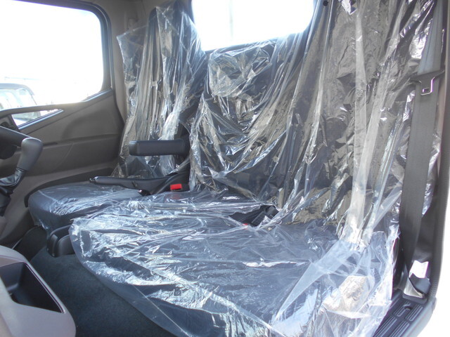 三菱ふそうキャンター平ボディ小型（2t・3t）[写真26]