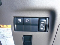 三菱ふそうキャンター平ボディ小型（2t・3t）[写真35]