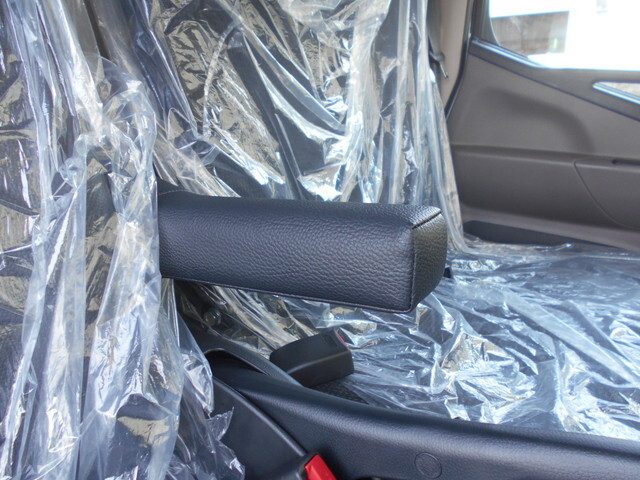 三菱ふそうキャンター平ボディ小型（2t・3t）[写真39]