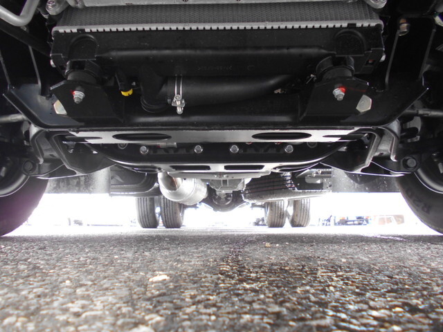 三菱ふそうキャンターダブルキャブ（Wキャブ）小型（2t・3t）[写真16]