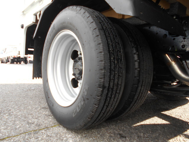 三菱ふそうキャンターダブルキャブ（Wキャブ）小型（2t・3t）[写真20]