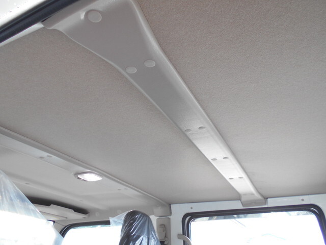 三菱ふそうキャンターダブルキャブ（Wキャブ）小型（2t・3t）[写真40]