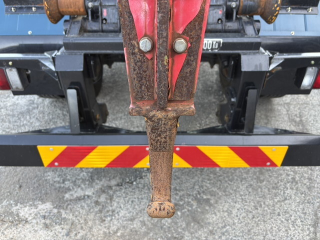 三菱ふそうファイターコンテナ専用車中型（4t）[写真10]