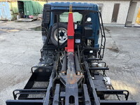 三菱ふそうファイターコンテナ専用車中型（4t）[写真19]