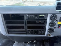 三菱ふそうファイターコンテナ専用車中型（4t）[写真29]