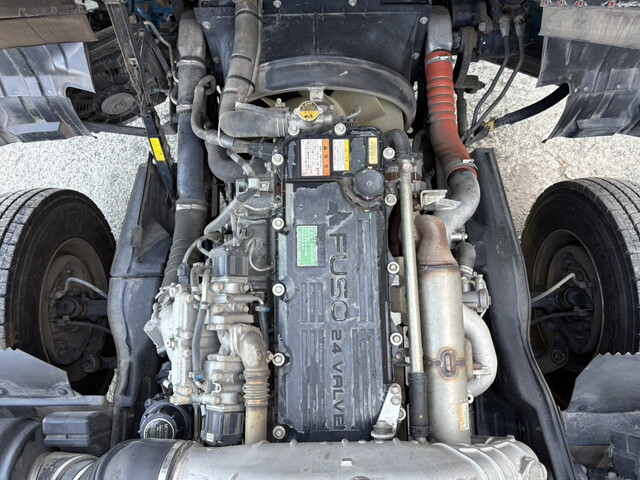 三菱ふそうファイターコンテナ専用車中型（4t）[写真31]