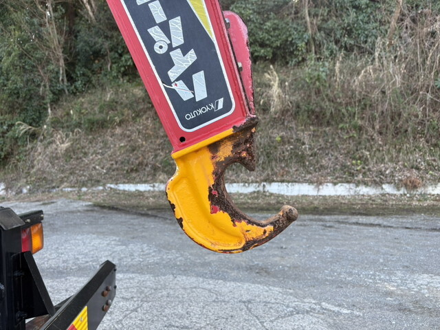 三菱ふそうファイターコンテナ専用車中型（4t）[写真09]