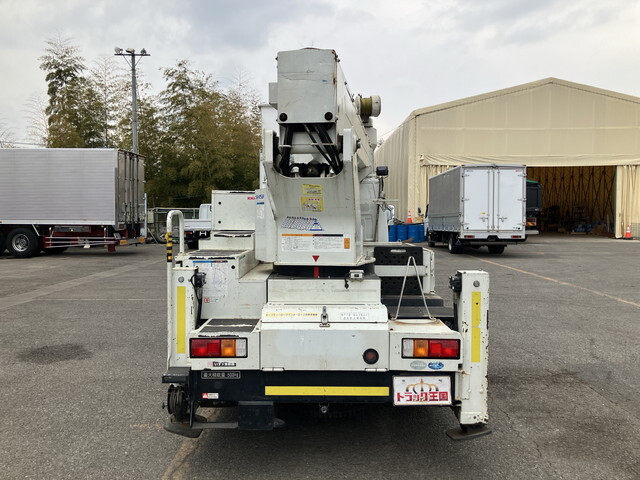 いすゞエルフ高所作業車小型（2t・3t）[写真11]