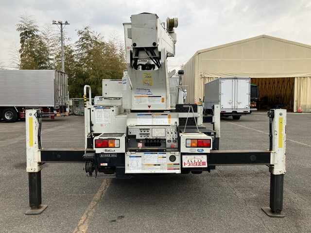 いすゞエルフ高所作業車小型（2t・3t）[写真12]