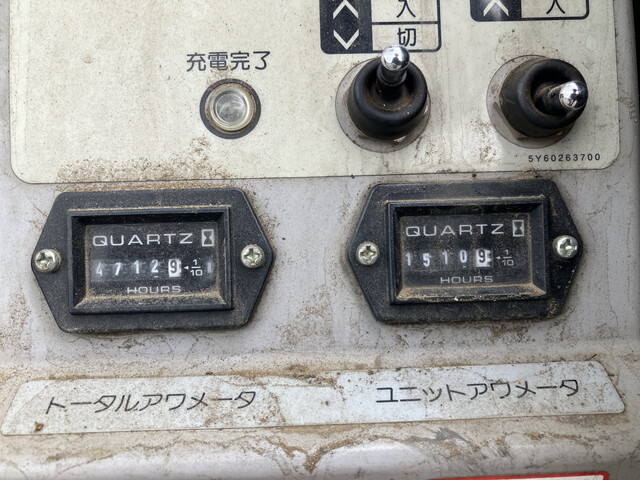 いすゞエルフ高所作業車小型（2t・3t）[写真17]