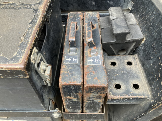 いすゞエルフ高所作業車小型（2t・3t）[写真25]