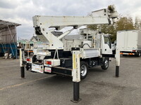 いすゞエルフ高所作業車小型（2t・3t）[写真02]