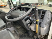 いすゞエルフ高所作業車小型（2t・3t）[写真35]