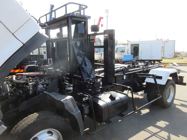 日野レンジャーコンテナ専用車中型（4t）[写真18]