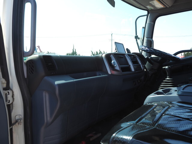 日野レンジャークレーン6段中型（4t）[写真33]