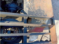 日野レンジャーコンテナ専用車増トン（6t・8t）[写真11]