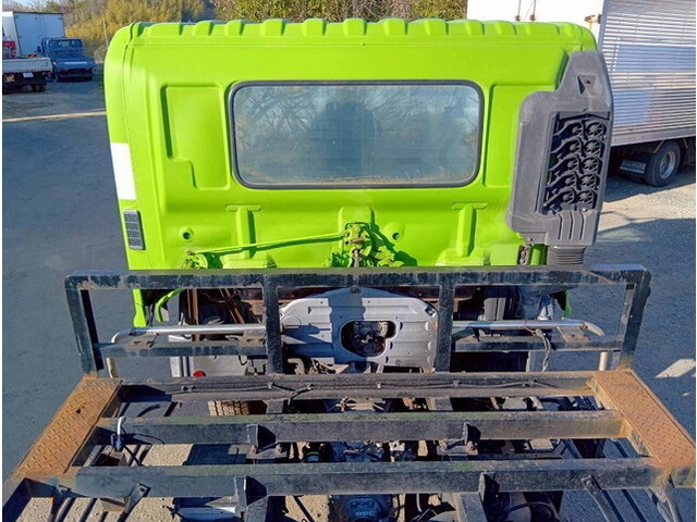 日野レンジャーコンテナ専用車増トン（6t・8t）[写真12]