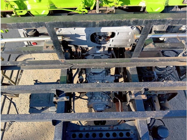 日野レンジャーコンテナ専用車増トン（6t・8t）[写真13]