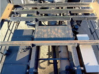 日野レンジャーコンテナ専用車増トン（6t・8t）[写真09]