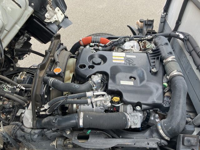 いすゞエルフ冷凍車（冷蔵車）小型（2t・3t）[写真26]