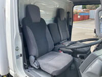 いすゞエルフ冷凍車（冷蔵車）小型（2t・3t）[写真31]