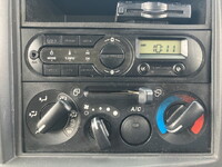 いすゞエルフ冷凍車（冷蔵車）小型（2t・3t）[写真37]