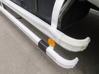 いすゞフォワードアルミウイング中型（4t）[写真21]