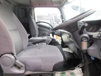 いすゞフォワードアルミウイング中型（4t）[写真25]