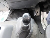 いすゞフォワードアルミウイング中型（4t）[写真29]