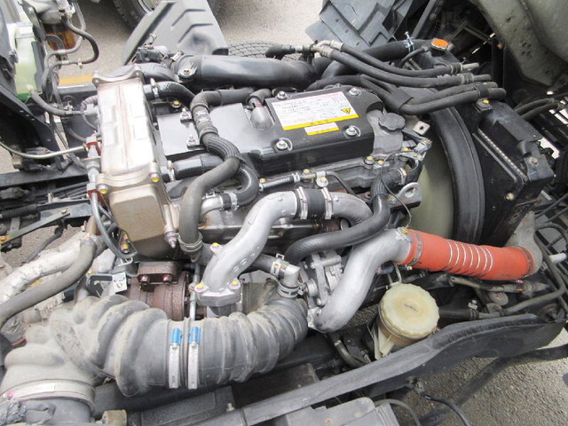 いすゞフォワードアルミウイング中型（4t）[写真33]