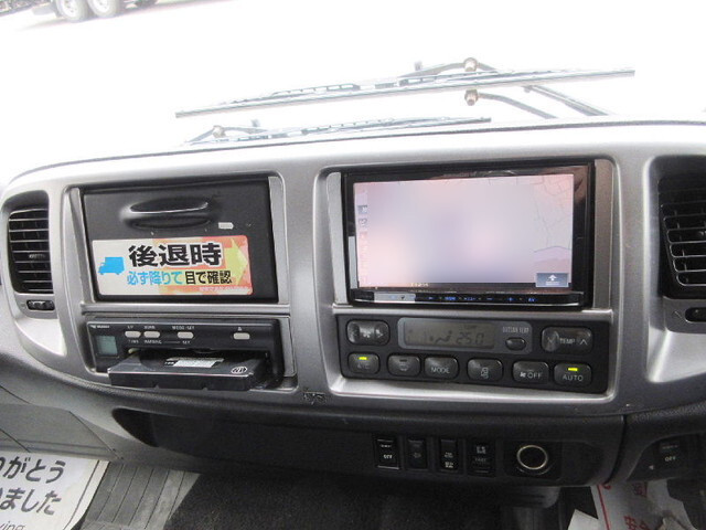 日野レンジャーアルミウイング中型（4t）[写真25]