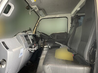 日産アトラスダブルキャブ（Wキャブ）小型（2t・3t）[写真24]