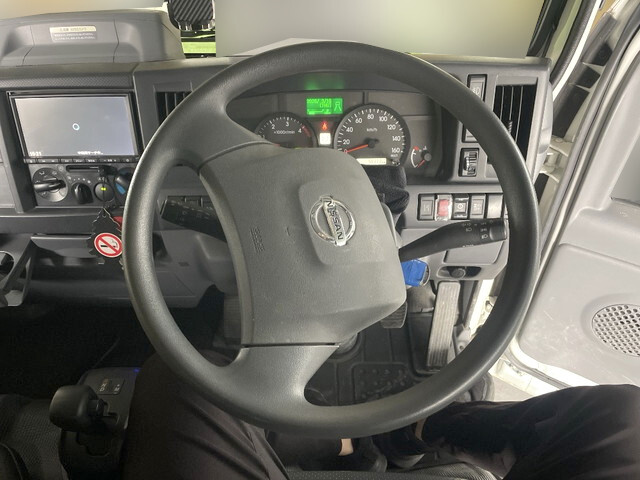 日産アトラスダブルキャブ（Wキャブ）小型（2t・3t）[写真33]