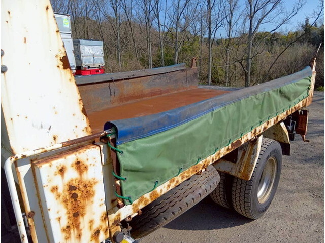 いすゞエルフダンプ小型（2t・3t）[写真13]