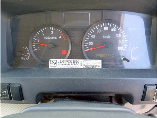 いすゞエルフダンプ小型（2t・3t）[写真25]