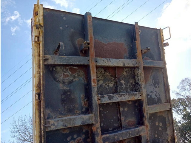 いすゞエルフダンプ小型（2t・3t）[写真32]