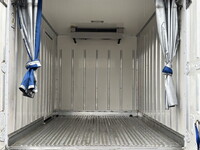 三菱ふそうキャンター冷凍車（冷蔵車）小型（2t・3t）[写真11]