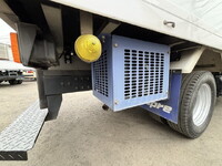 三菱ふそうキャンター冷凍車（冷蔵車）小型（2t・3t）[写真18]