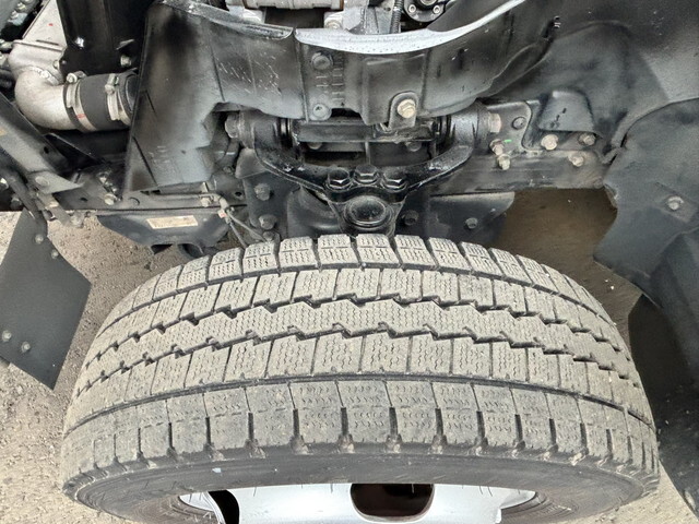 三菱ふそうキャンター冷凍車（冷蔵車）小型（2t・3t）[写真21]