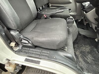 三菱ふそうキャンター冷凍車（冷蔵車）小型（2t・3t）[写真32]